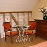 Grange De La Herde فندق مبيت وإفطار Camon (Picardy)