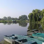 Grange De La Herde Camon (Picardy)