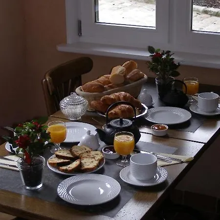 Grange De La Herde Couette-café Camon (Picardy)
